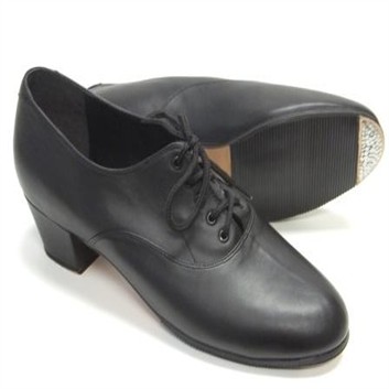 2430 Flamenco Oxford in leather w/nails
